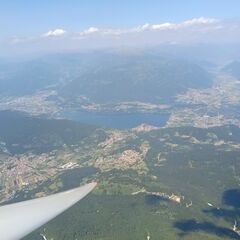 Flugwegposition um 13:25:25: Aufgenommen in der Nähe von 38060 Besenello, Autonome Provinz Trient, Italien in 2682 Meter